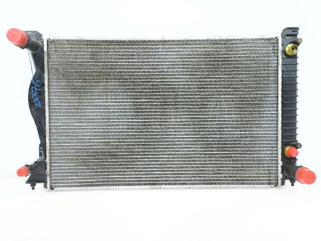Radiador de esfriamento de motor 4F0121251AF VAG