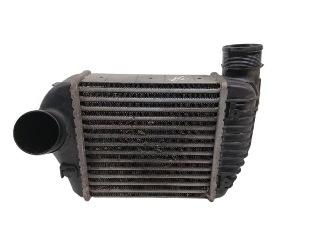 Radiador de intercooler 4F0145805AB VAG