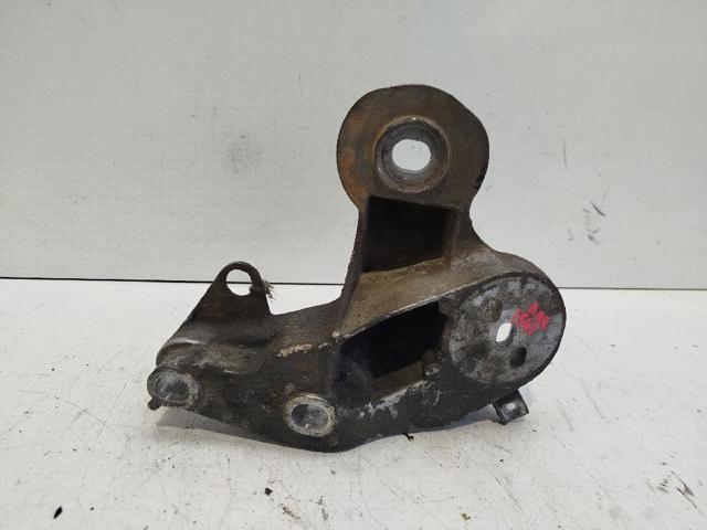 Consola de coxim (apoio) direita de motor 4F0199352E VAG