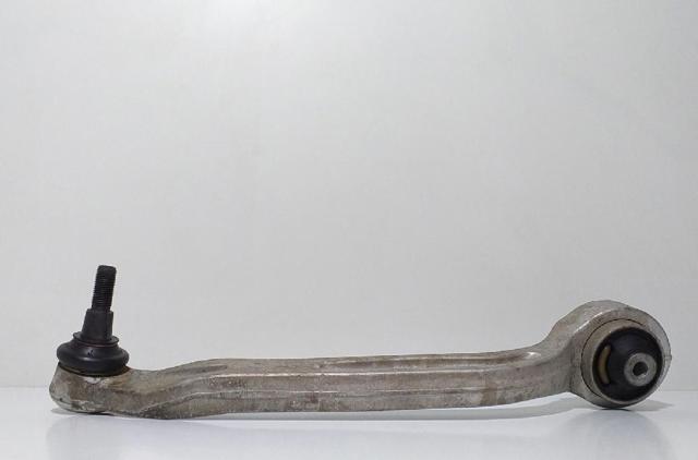 Braço oscilante inferior direito de suspensão dianteira 4F0407694B VAG