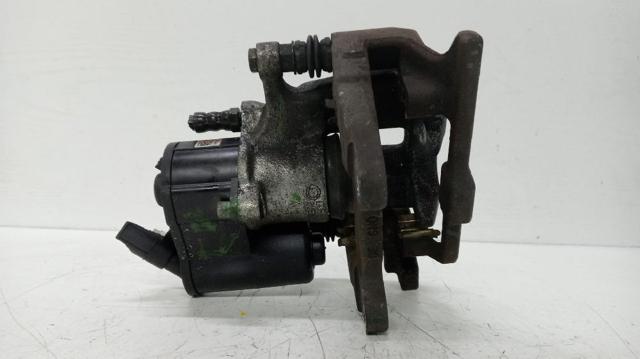 Suporte do freio traseiro esquerdo 4F0615403A VAG