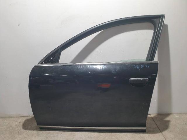Porta dianteira esquerda 4F0831051D VAG