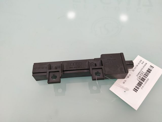 Comprar  Q7  4LB