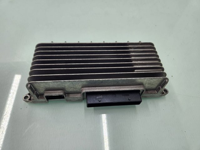 Reforçador do som de sistema de áudio 4F0910223M VAG