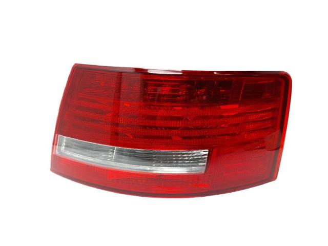 Lanterna traseira direita externa 4F5945096N VAG