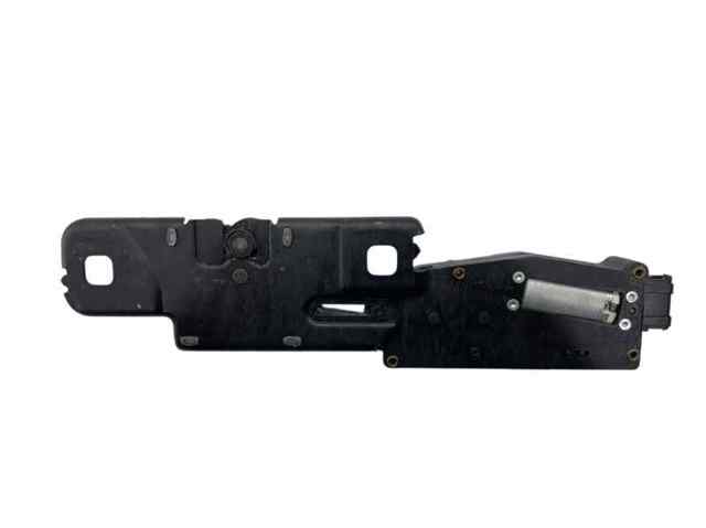 Motor acionador de abertura/fechamento de porta-malas (de 3ª/5ª porta traseira) 4F9827383E VAG
