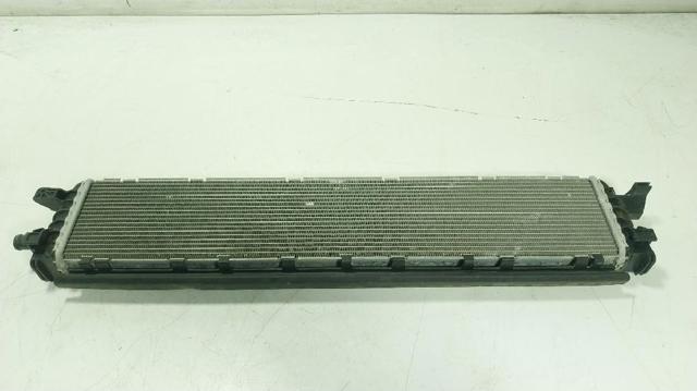 Radiador de esfriamento de motor adicional 4G0145804D VAG