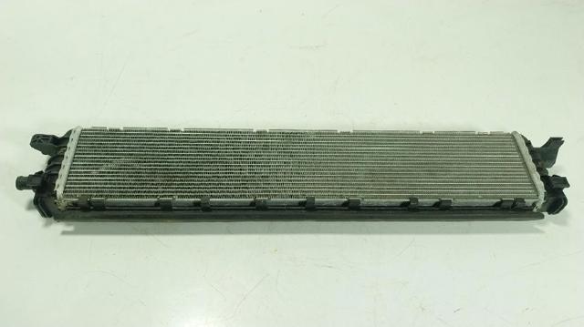 Radiador de esfriamento de motor adicional 4G0145804D VAG