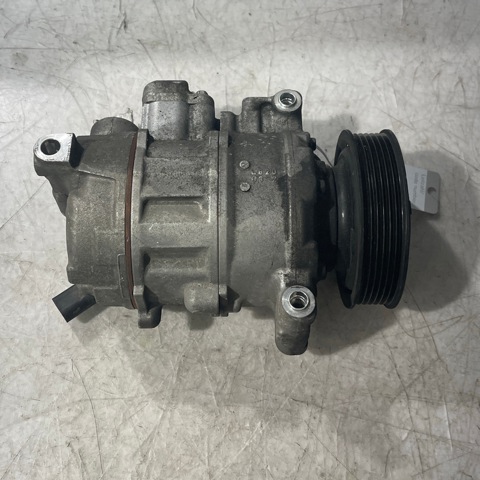 Compressor de aparelho de ar condicionado 4G0260805D VAG