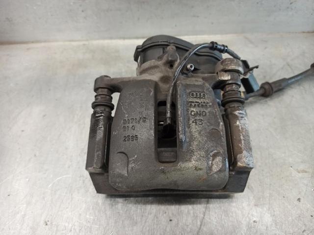 Suporte do freio traseiro esquerdo 4G0615403A VAG