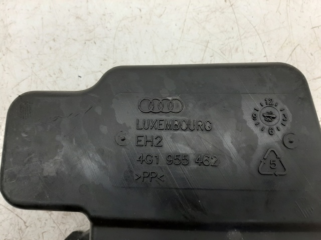 Gargalo do tanque de fluido para lavador 4G1955462 VAG