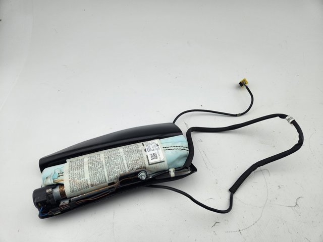 Cinto de segurança (AIRBAG) de encosto do assento direito 4G8880242B VAG