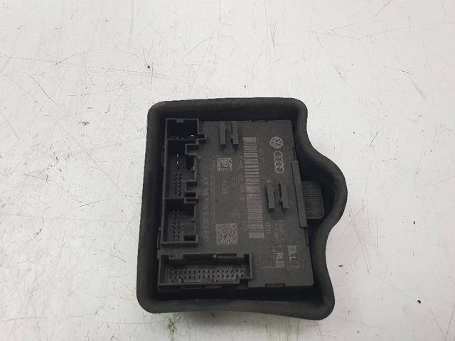 4G8959793J VAG