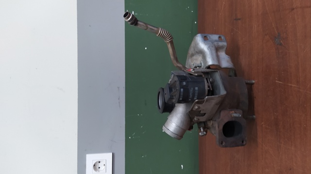 4H2Q6K682CF Land Rover