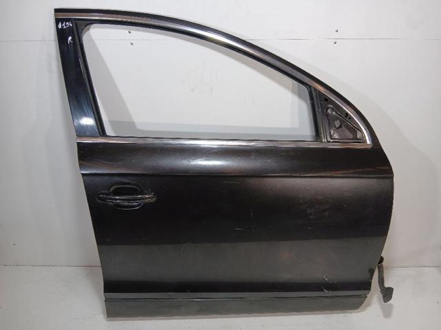 Porta dianteira direita 4L0831312 VAG