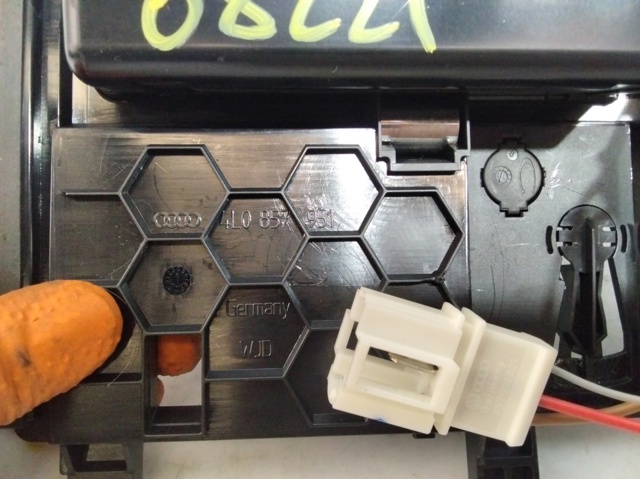 4L0857951 VAG