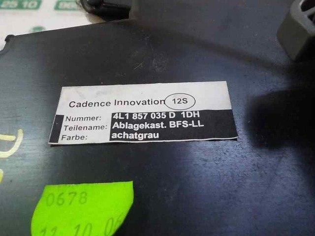 Caixa para porta-luvas (porta-luvas) 4L18571044PK VAG
