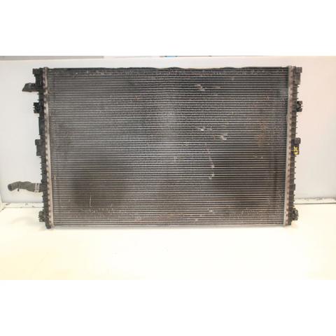 Radiador de esfriamento de motor adicional 4M0145804AA VAG