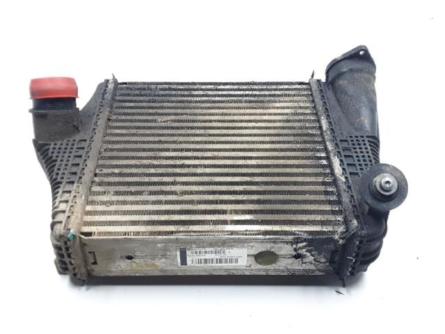 Radiador de intercooler 4M0145804R VAG