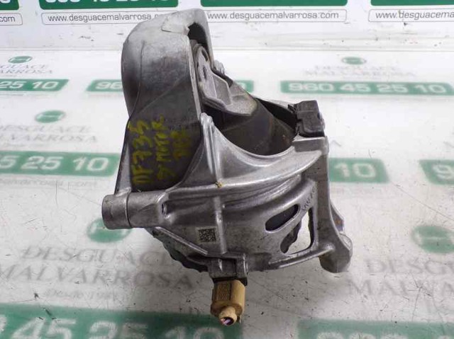 Coxim (suporte) direito de motor 4M0199372C VAG