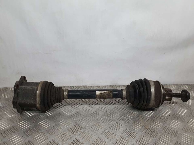 Semieixo (acionador) dianteiro 4M0407271 VAG