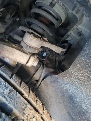 Braço oscilante superior esquerdo de suspensão dianteira 4M0407509B VAG