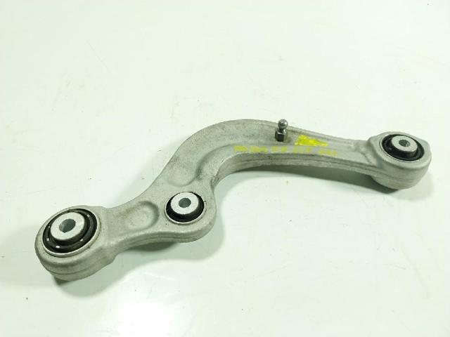 Braço oscilante superior esquerdo/direito de suspensão traseira 4M0505323G VAG