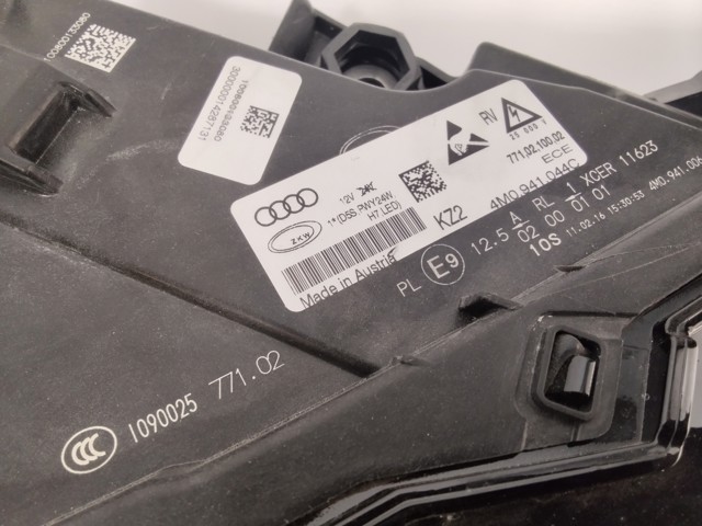 Luz direita para Audi Q7 4MB, 4MG, 4MQ