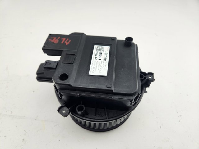 4M1820021C VAG