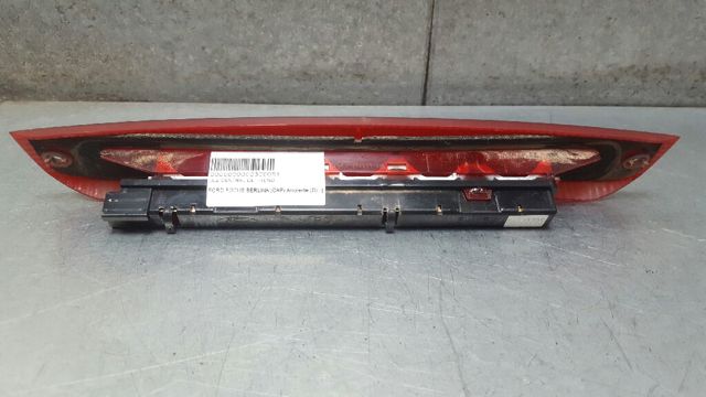 Sinal de parada traseiro adicional 4M5113A613AD FORD