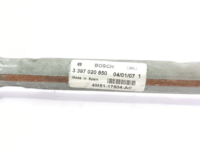 4M5117504AC Ford