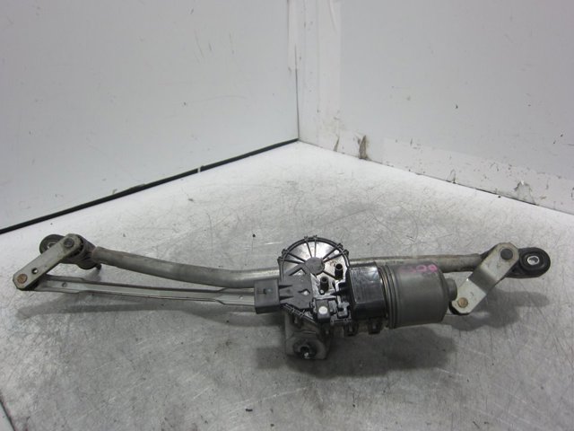 4M5117508AA Mazda