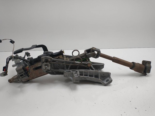 4M513C529AE Ford