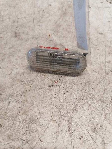 Luz intermitente no pára-lama 4M5A13K309AA FORD