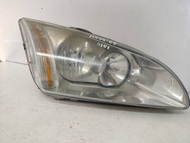 Tampa da luz direita 4M5H3K060AA FORD
