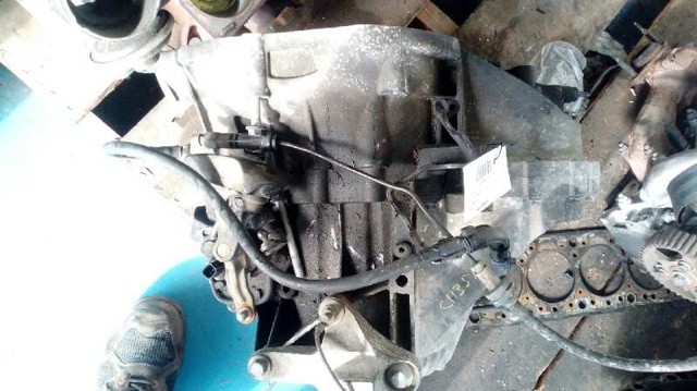 4M5R7002CD Ford