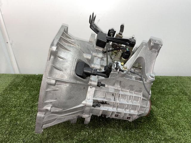 4M5R7002YA Ford