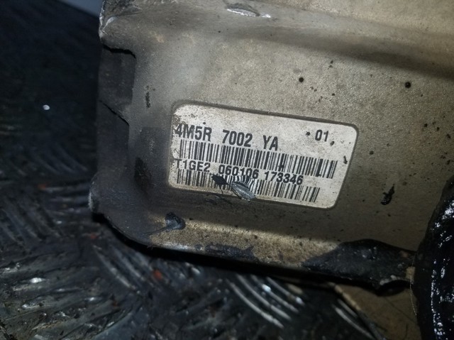 4M5R7002YA Ford