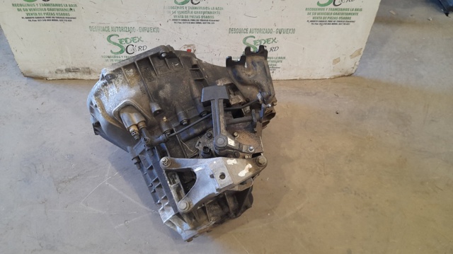 Caixa de Mudança montada (caixa mecânica de velocidades) 4M5R7002YA FORD