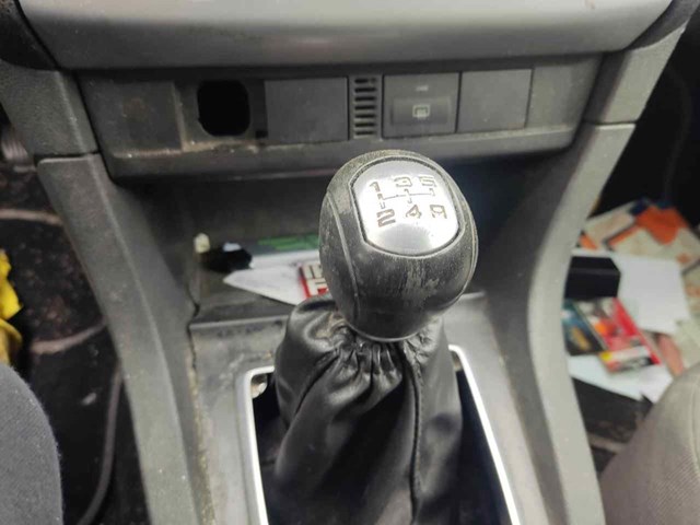 4M5R7C453 Ford