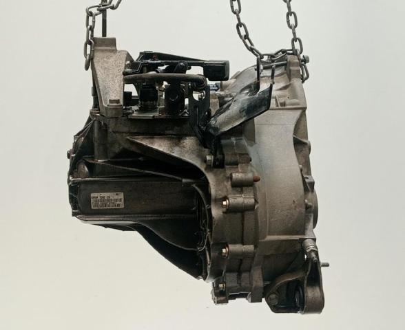4M5R7F096YA Ford
