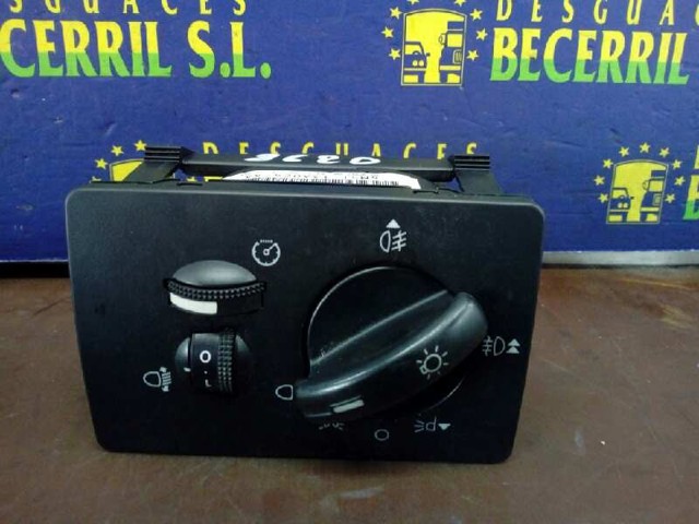 Comutador das luzes no "painel de instrumentos" 4M5T13A024AA FORD