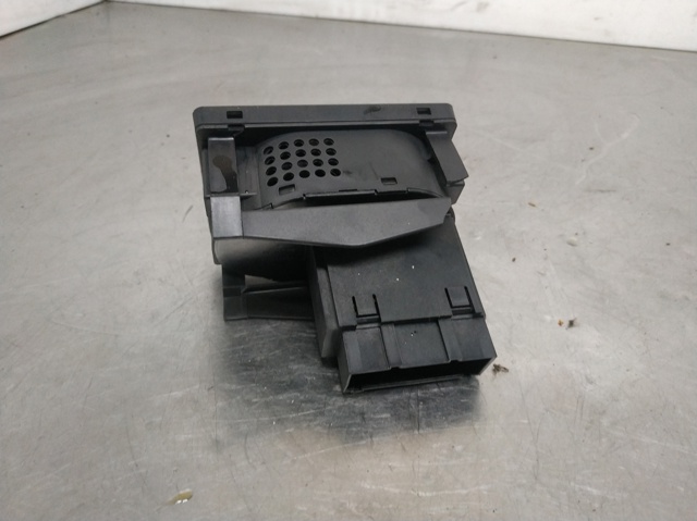 Comutador das luzes no "painel de instrumentos" 4M5T13A024LA FORD