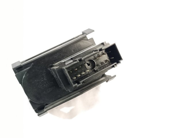 Comutador das luzes no "painel de instrumentos" 4M5T13A024LA FORD