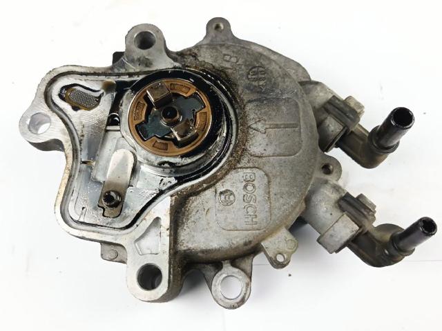 4R8Q2A451AF Land Rover