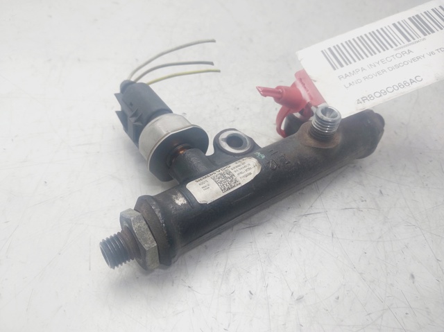4R8Q9C066AC Land Rover