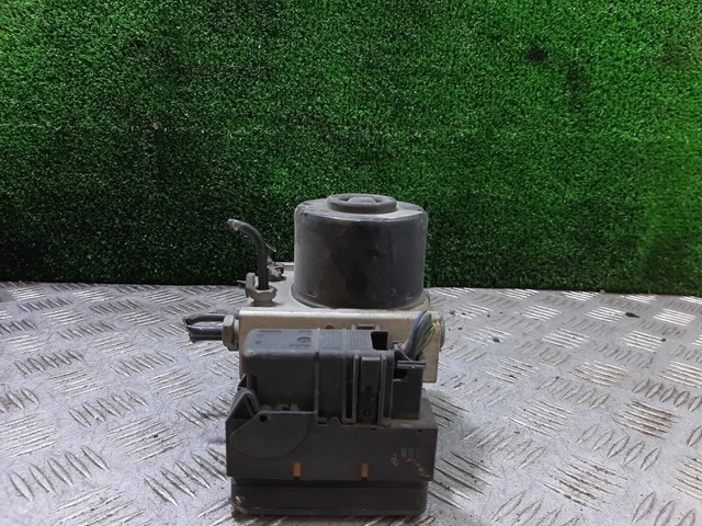 4S612M110CD Ford
