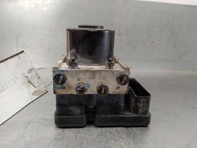 4S612M110DA Ford