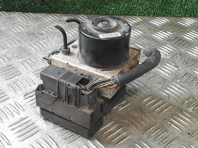 4S612M110DA Ford