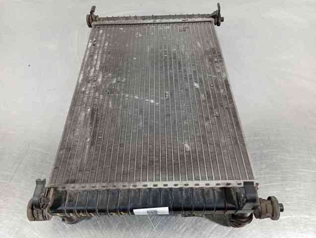 Radiador de esfriamento de motor 4S6H8005CB FORD
